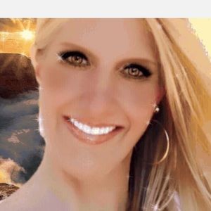 Meet your Posher, Kaye